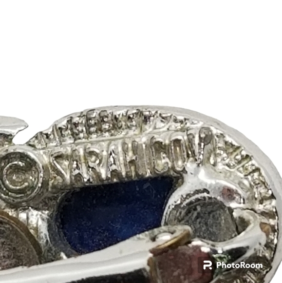 SARAH COVENTRY VINTAGE "BLUE HAWALLI" SILVERTONED CLIP ON EARRINGS - Picture 5 of 5